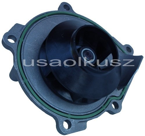 Pompa wody Chrysler Voyager 2,8 CRD 2008-