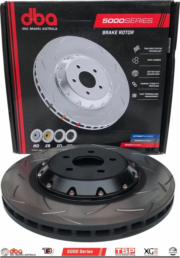Przednie klocki XTREME PERFORMANCE + dwuczęściowe pływające tarcze hamulcowe DBA seria 5000 T3 Ford Mustang 5,0 V8 2015-