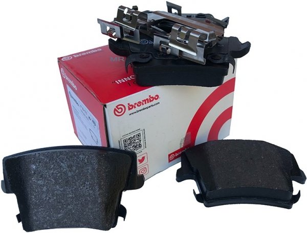 Klocki hamulcowe tylne Dodge Charger BREMBO