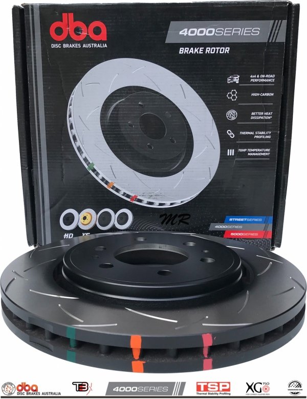 Przednie klocki DBA Xtreme Performance + NACINANE tarcze hamulcowe DBA seria 4000 T3 Lincoln Navigator 2007-2021