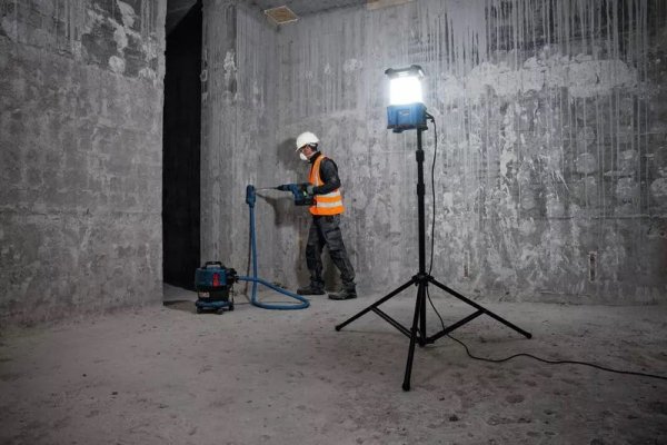 LAMPA AKUMULATOROWA GLA 18VH-7500 0*AH (1 SZT)