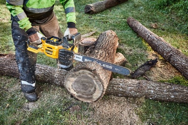 PILARKA ŁAŃCUCHOWA AKUMULATOROWA 50CM 54V XR 0*AH (1 SZT)