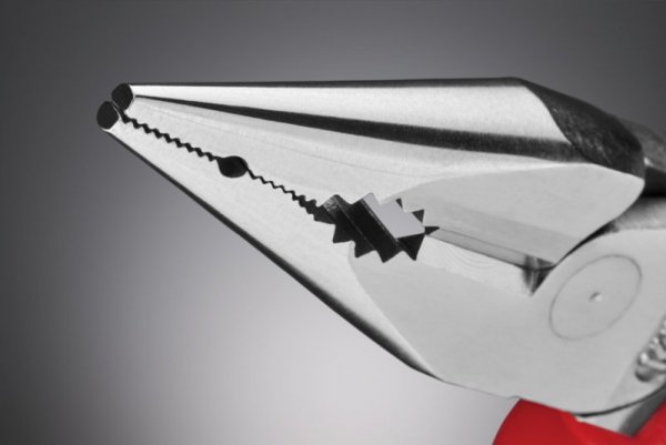 SZCZYPCE UNIWERSALNE Z OSTRO ZAKOŃCZONYMI SZCZĘKAMI PCV145MM (1 SZT)