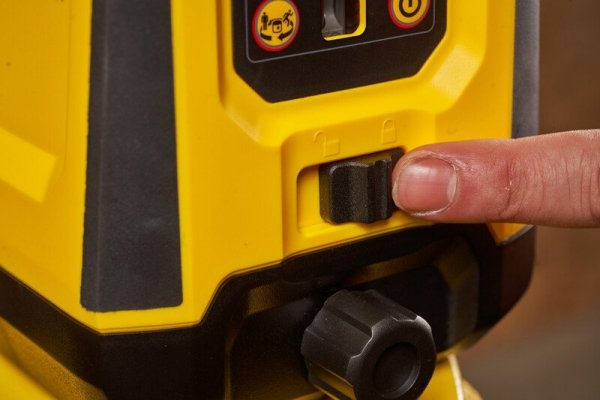 LASER ROTACYJNY SAMOPOZIOMUJĄCY CZERWONY (1 SZT)
