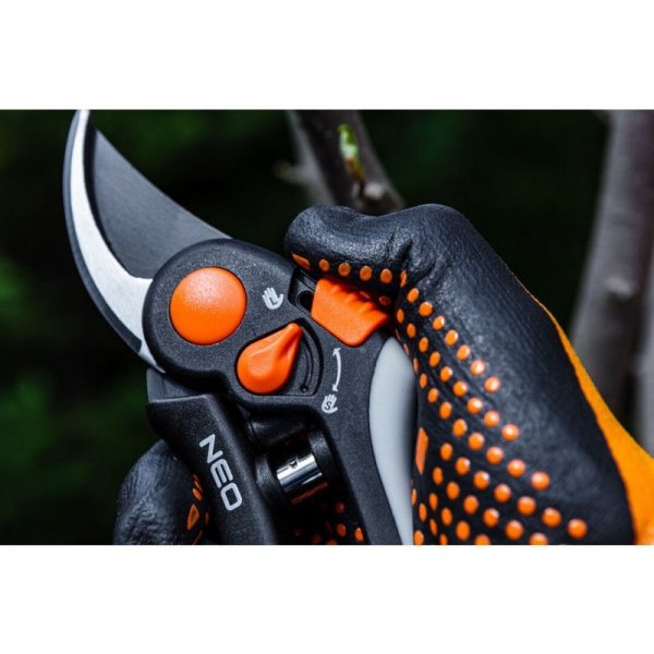 SEKATOR BY-PASS 200 MM, ZAKRES DO 18 MM, REGULOWANY ROZSTAW (1 SZT)