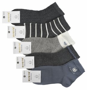 Skarpety damskie z delikatnym wzorem – elegancki minimalizm 35-38