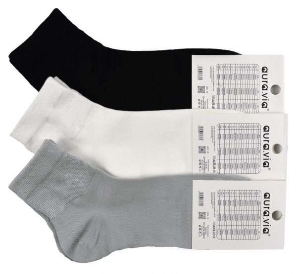 Zestaw 3 par bambusowych skarpetek Aura.Via–naturalny komfort 35-38