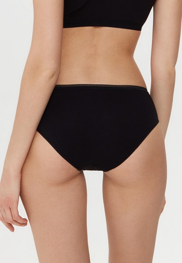 Kolekcja Basic – Majtki Bikini Conte LB 2001 dla Maksymalnej Wygody