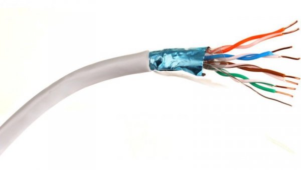 Kabel skrętka premium kat. 5e F UTP PVC, 500m (GF-5FTP-PVC-500) GETFORT