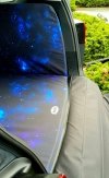 Mata samochodowa dla Psa do bagażnika GDZIEŚ W ODLEGŁEJ GALAKTYCE (realizacja VW Touran)