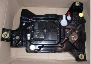 SIDAT Harnstofftank AdBlue Tank Abgasflüssigkeitsbehälter PEUGEOT 3008 II PEUGEOT 5008 II 1.6 HDI 9825645580