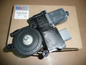 Original Fensterhebermotor vorne links für Peugeot 308 CC , 9221FA , 9221.FA , 9681903580