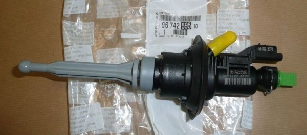 ORIGINAL Geberzylinder Citroen Peugeot  C4 PICASSO II 308 II 2013- , 9674259580