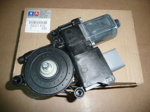 Original Fensterhebermotor vorne links für Peugeot 308 CC , 9221FA , 9221.FA