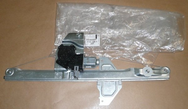 ORIGINAL  Fensterheber vorne links 6PIN , Citroen Berlingo Peugeot Partner 08- , 9802389280