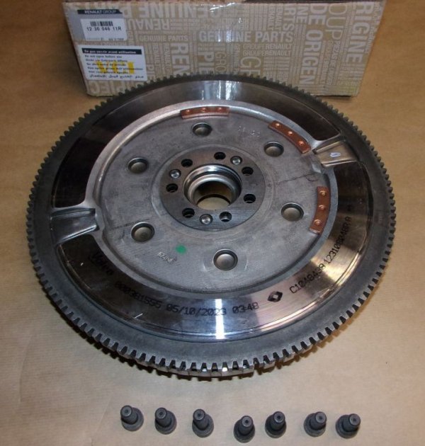 Neu Original 123004611R