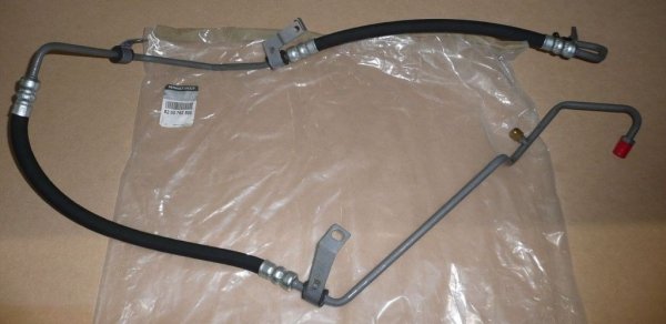 Original Servolenkungsleitung Servolenkungsrohr Pumpengestell Renault Trafic II Opel Vivaro , 8200762590 , 4972100Q2J