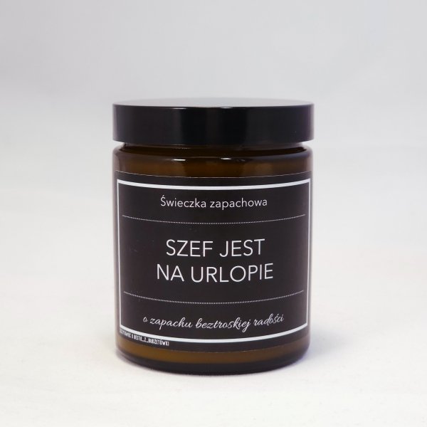 Szef jest na urlopie by Bestie