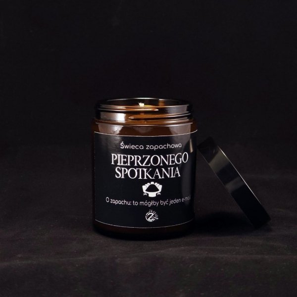 Świeca - O zapachu Pieprzonego Spotkania