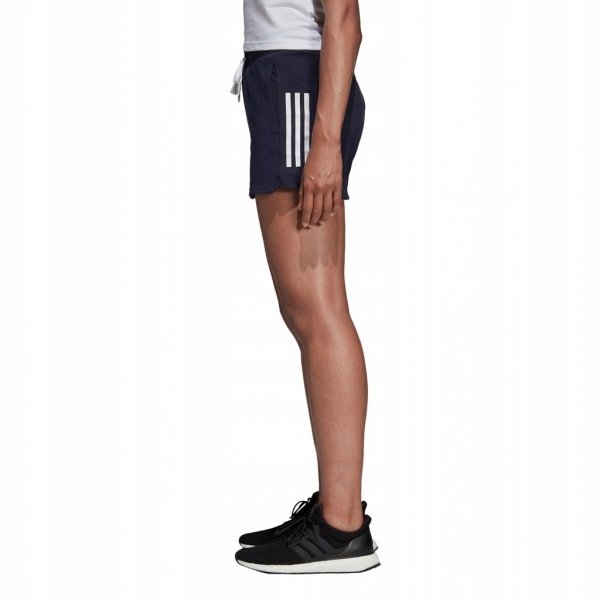 Adidas Frauen Marine Blue Shorts in Sid Short DU0236