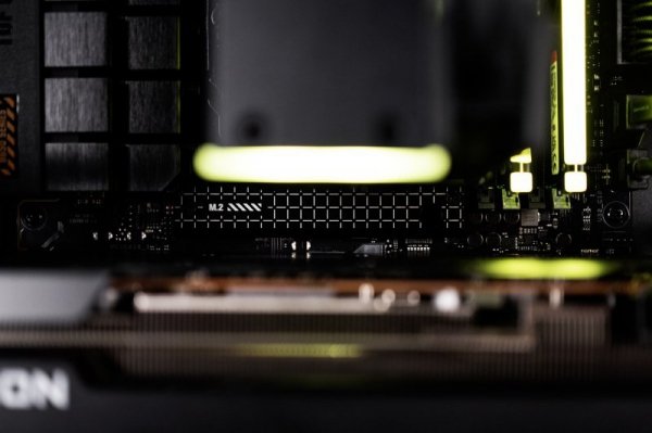 Actina iCUE 8700F/32GB/1TB/RTX5070Ti/850W
