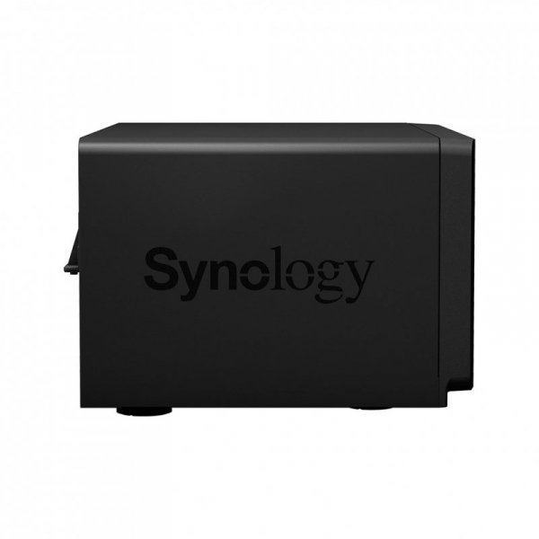 NAS Synology DS1821+; Tower; 8x (3.5”/2.5&quot; SATA HDD/SSD); AMD Ryzen V1500B;,4 GB DDR4 (max. 32GB),4 x 1GbE RJ-45
