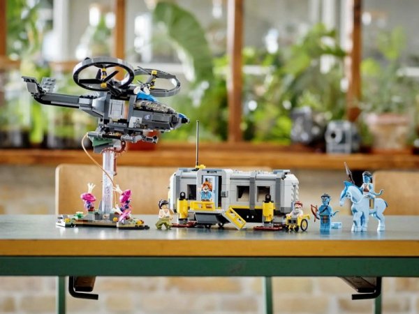 LEGO AVATAR 75573 LATAJĄCE GÓRY: STANOWISKO 26 I SAMSON ZPZ