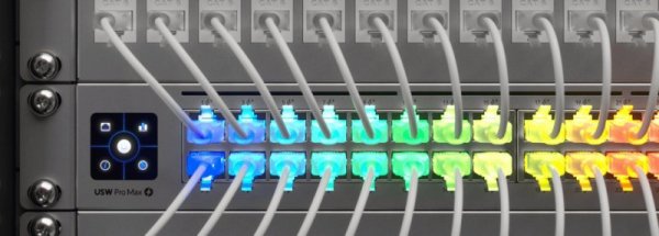 Patchcord UTP Ubiquiti UniFi Etherlighting Patch Cable (UACC-Cable-Patch-EL-8M-W) Cat. 6 8m white