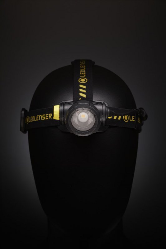 LATARKA LEDLENSER H7R WORK