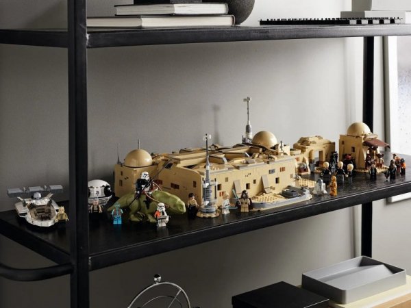 LEGO STAR WARS 75290 KANTYNA MOS EISLEY