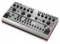 Behringer TD-3-MO-SR Syntezator analogowy linii basowych 