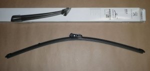 $ Balai d'essuie-glace Peugeot 308 II gauche ,  1610672580