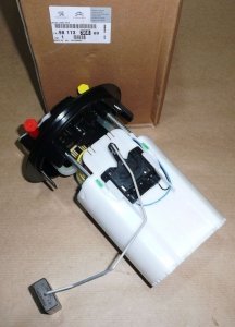 Original POMPE À CARBURANT pour PEUGEOT 208 1.6 HDI -2015  , 9811336680