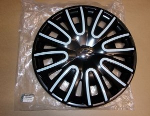 $ Original  Enjoliveur Renault Clio IV 15 pouces , 8201564420