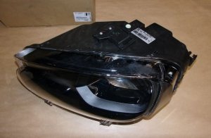 $ Projecteur Citroën Berlingo III XL gauche, 9816825180, 9816825180, 