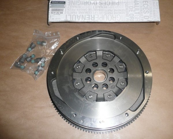 Original  Volant bimasse Renault Laguna III 2.0DCI , 8201252855