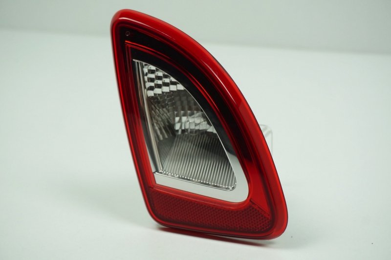 Pièce d'origine Feu arrière gauche pour Renault Twingo , 265552730R