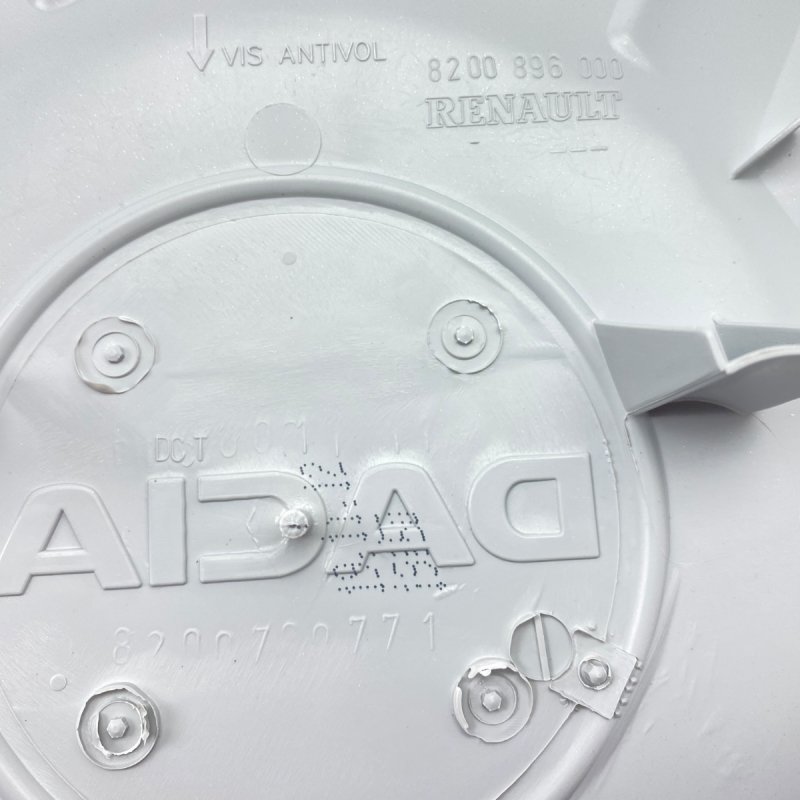 Original enjoliveur 15 pouces Dacia Sandero Logan, 8200789771
