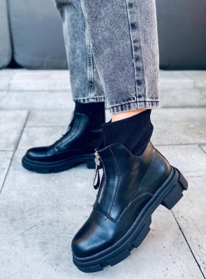 Botki ze skarpetkową cholewką DOLLY BLACK