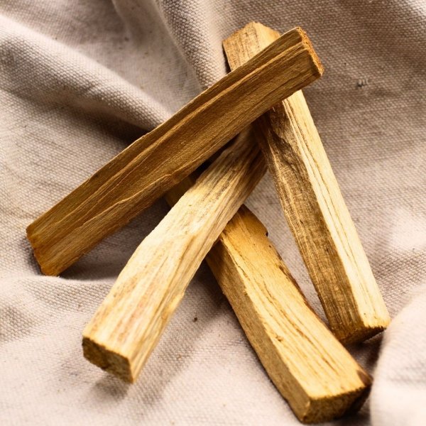 Naturalne drewienka Palo Santo do oczyszczania energetycznego