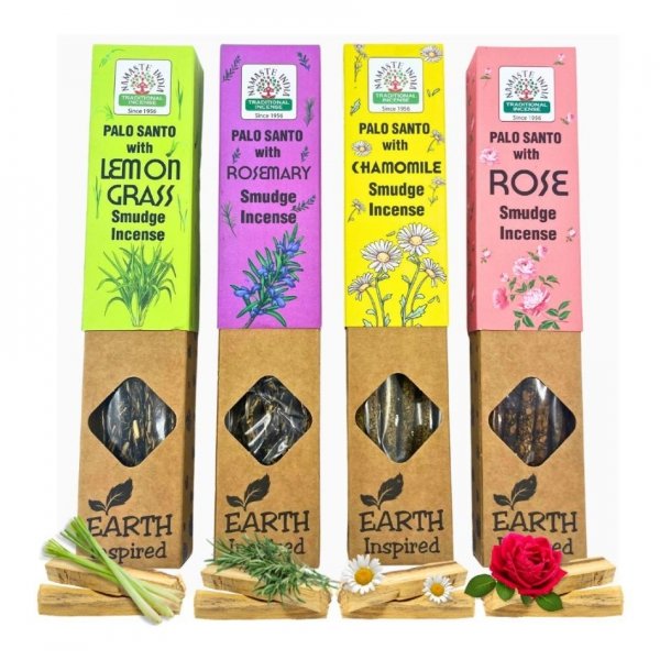 Zestaw naturalnych kadzidełek patyczkowych Palo Santo z różnymi zapachami.