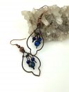 Kolczyki miedziane 5.6x1.9 cm z lapis lazuli, waga kolczyków 3.8 grama, rękodzieło