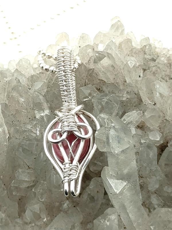 Zdjęcie wisiorka od spodu