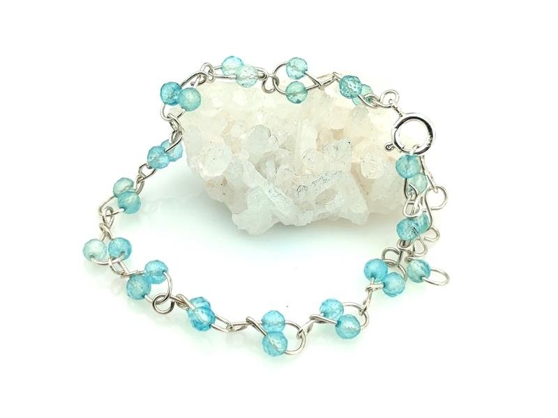 Prezent z okazji 4 rocznicy ślubu – bransoletka ze srebra z błękitnym topazem