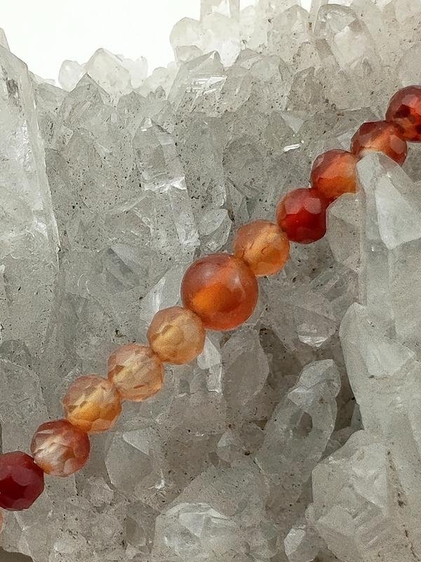 Naszyjnik z karneolem - powiększenie