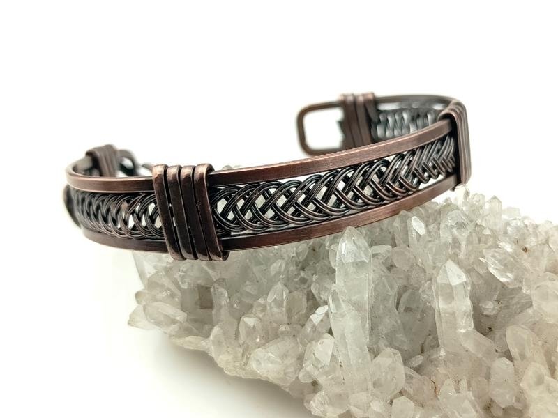 Męska bransoleta z drutu miedzianego, obwód 19.5 cm, regulowany, waga 22 gramy, znak Byka i Strzelca