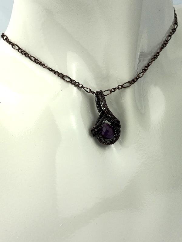 Ametyst- zawieszka miedziana dla numerologicznej 3, 7, 11 i 22