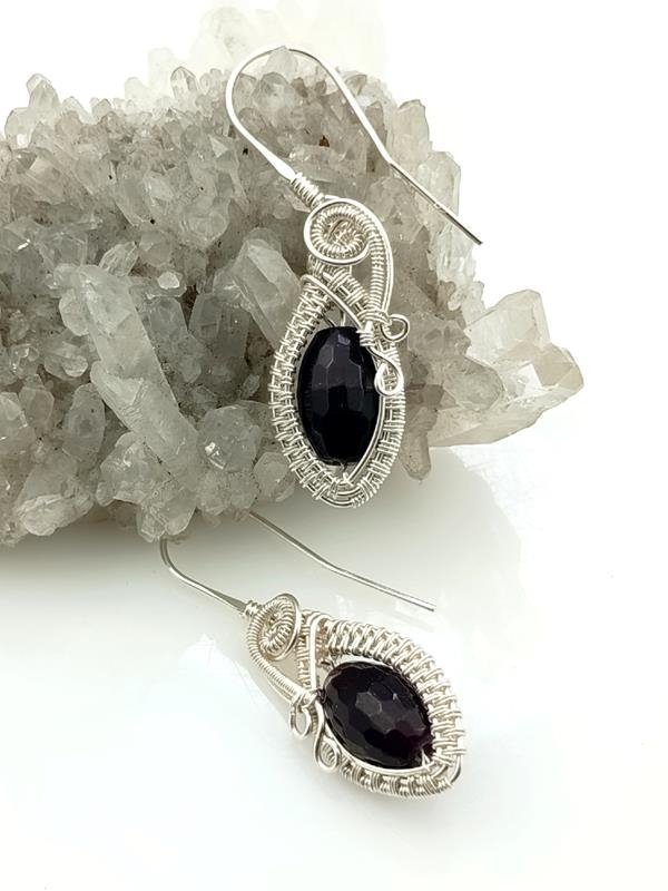 Prezent z okazji 2 rocznicy ślubu - kolczyki ze srebra Ag999 z granatem