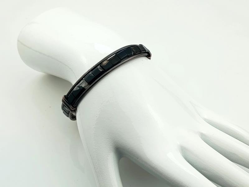 Bransoletka miedziana z czarnym agatem, obwód 17 cm, waga 13 gram, rękodzieło