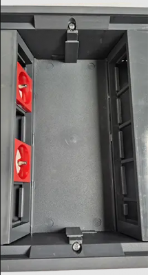 Puszka podłogowa 18-modułowa do montażu osprzętu 22,5x45 (45x45), w komplecie puszka z ramką oraz obudowa do podłóg technicznych